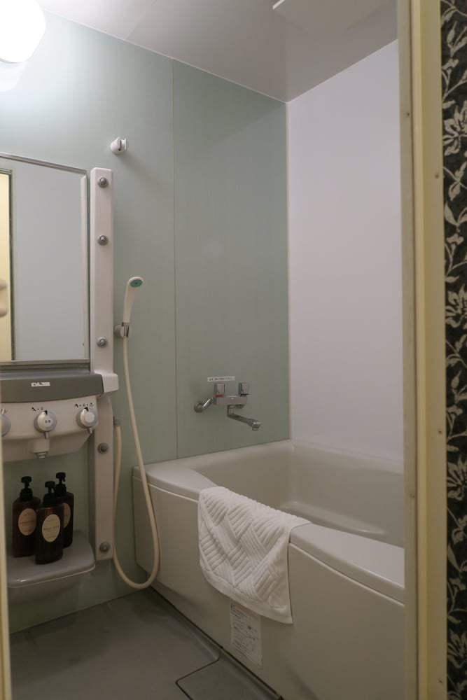 Matsudo Grand Hotel 50/50