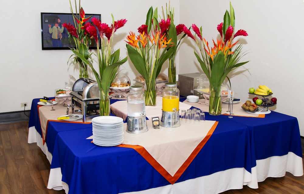Rincon Del Valle Hotel Suites 55/74