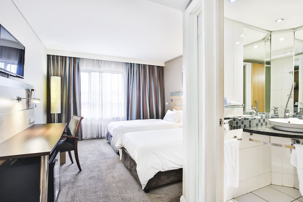 Holiday Inn Express Sandton-Woodmead 40/74