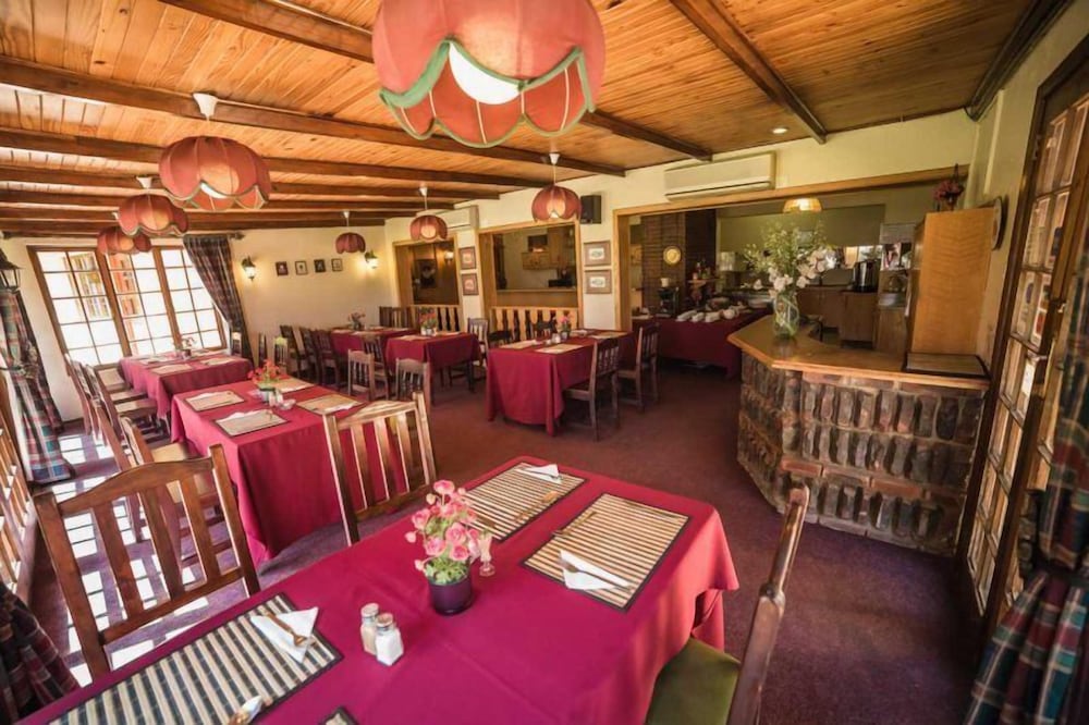 Acacia Guesthouse 30/40