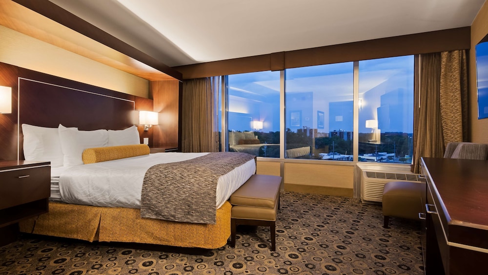 Radisson Hotel Southfield-Detroit 23/53