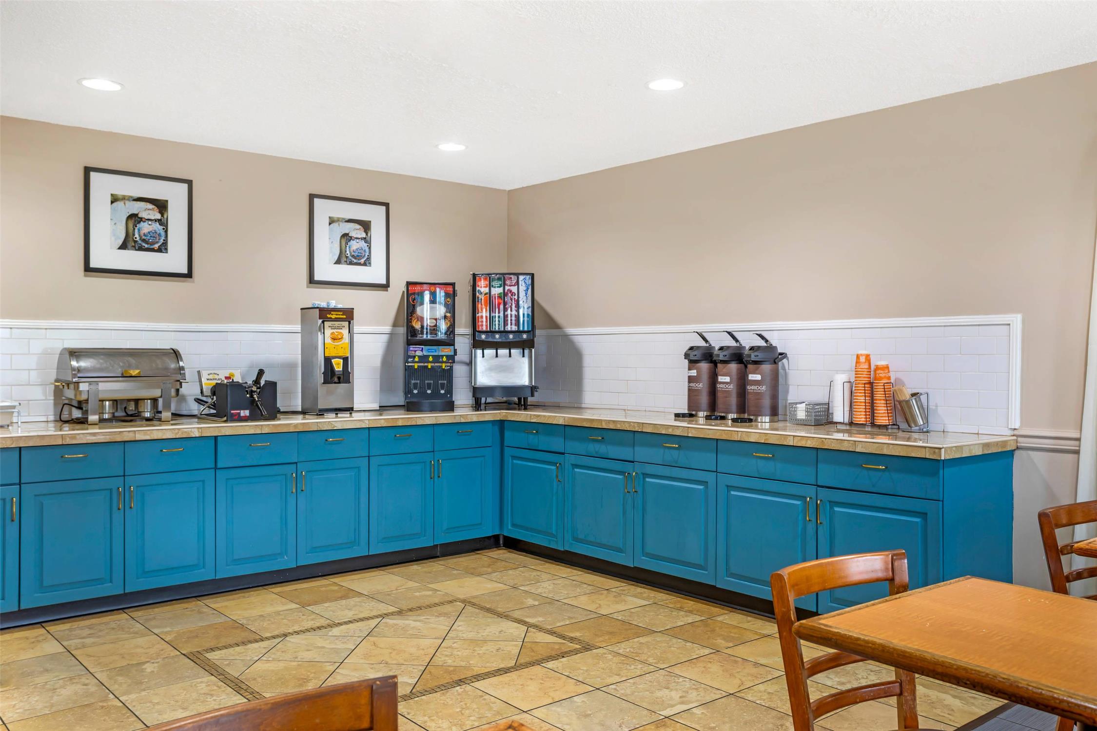 Country Inn & Suites by Radisson, Jacksonville - Orange Park 29/34