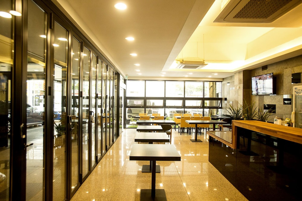 Hotel Major 2 42/51