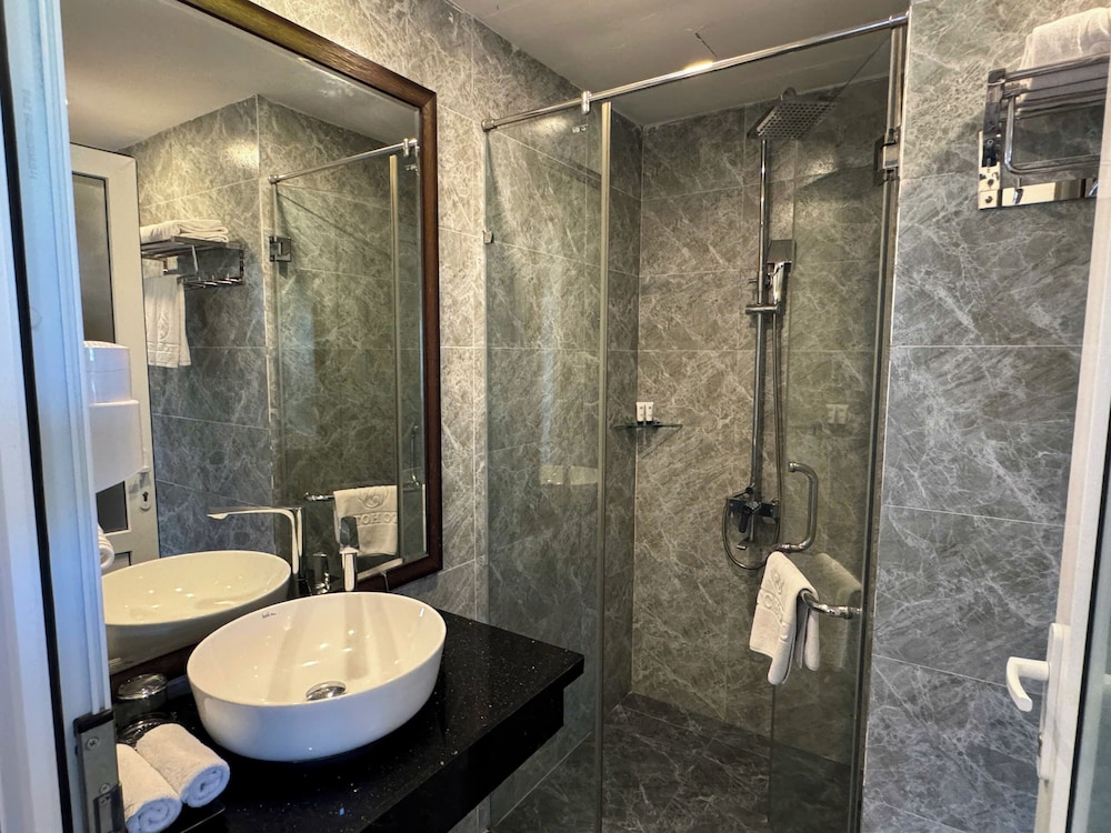 TTC Hotel Hoi An 77/78