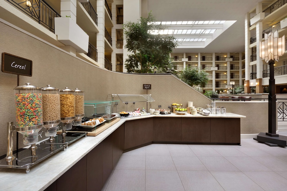 Embassy Suites by Hilton Piscataway Somerset 44/59