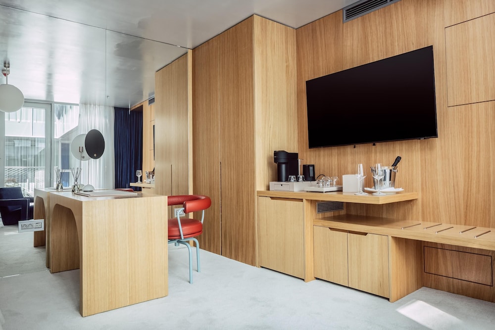 Met Boutique Hotel 35/42