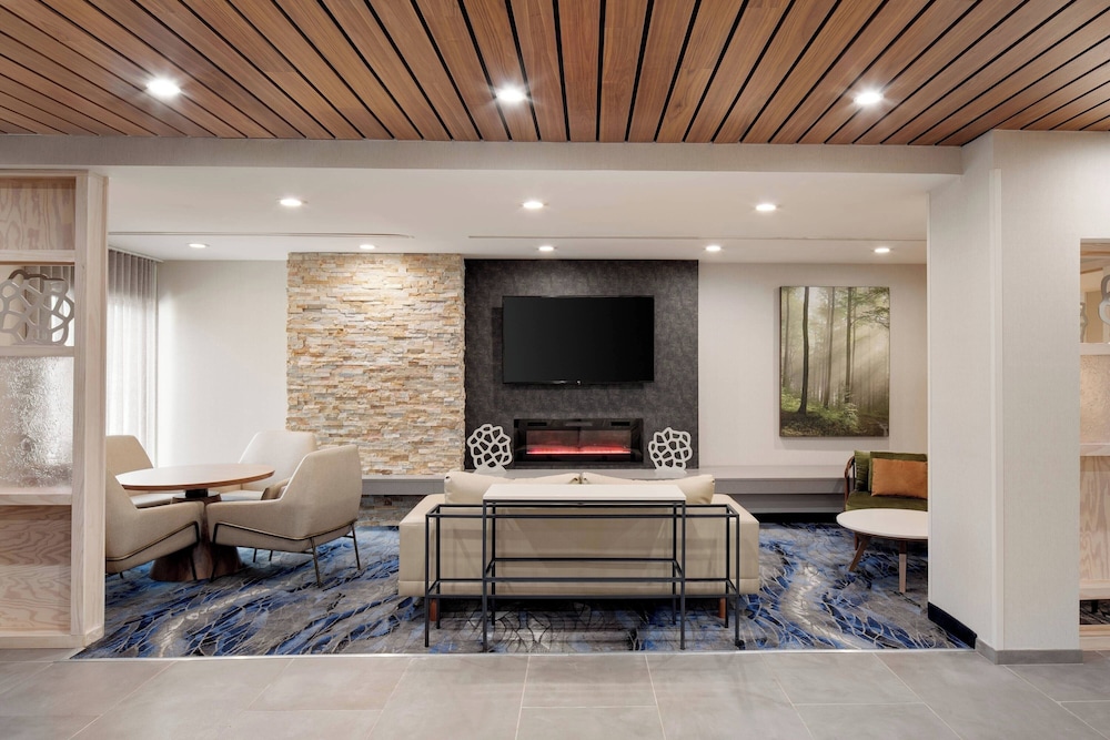 Fairfield Inn & Suites by Marriott Atlantic City Absecon 38/42