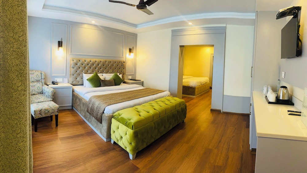 Hotel Mongas 16/50