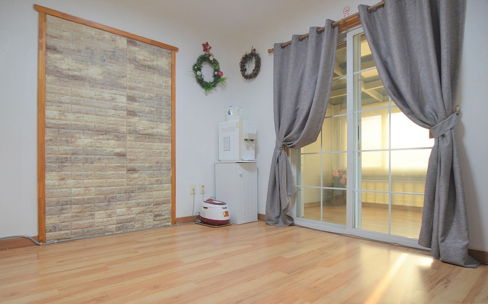 Paju Kamaksan Pension 20/50