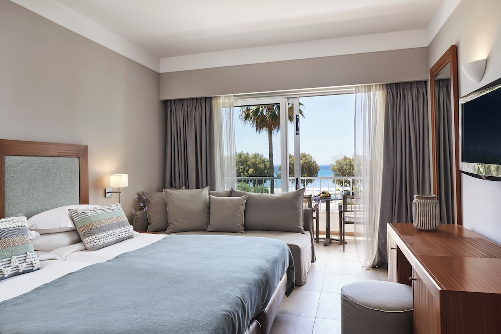 LAKITIRA RESORT & VILLAGE 24/78