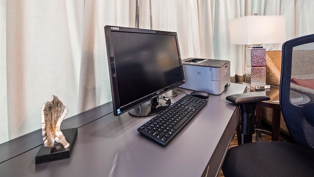 Best Western Center Inn 23/38