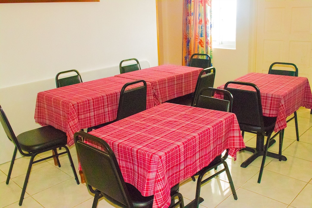 Pink Rock Bed & Breakfast 19/58