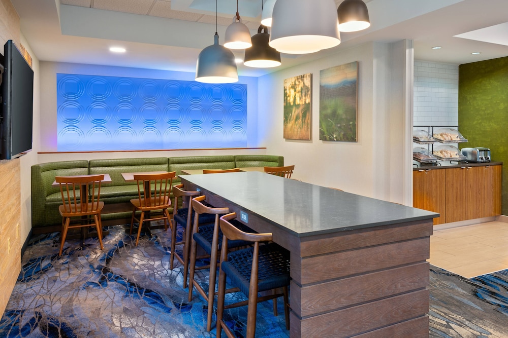 Fairfield Inn & Suites Clearwater 33/40