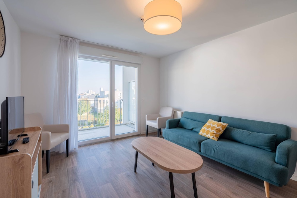 Quality Aparthotel Choisy Orly Airport 22/35