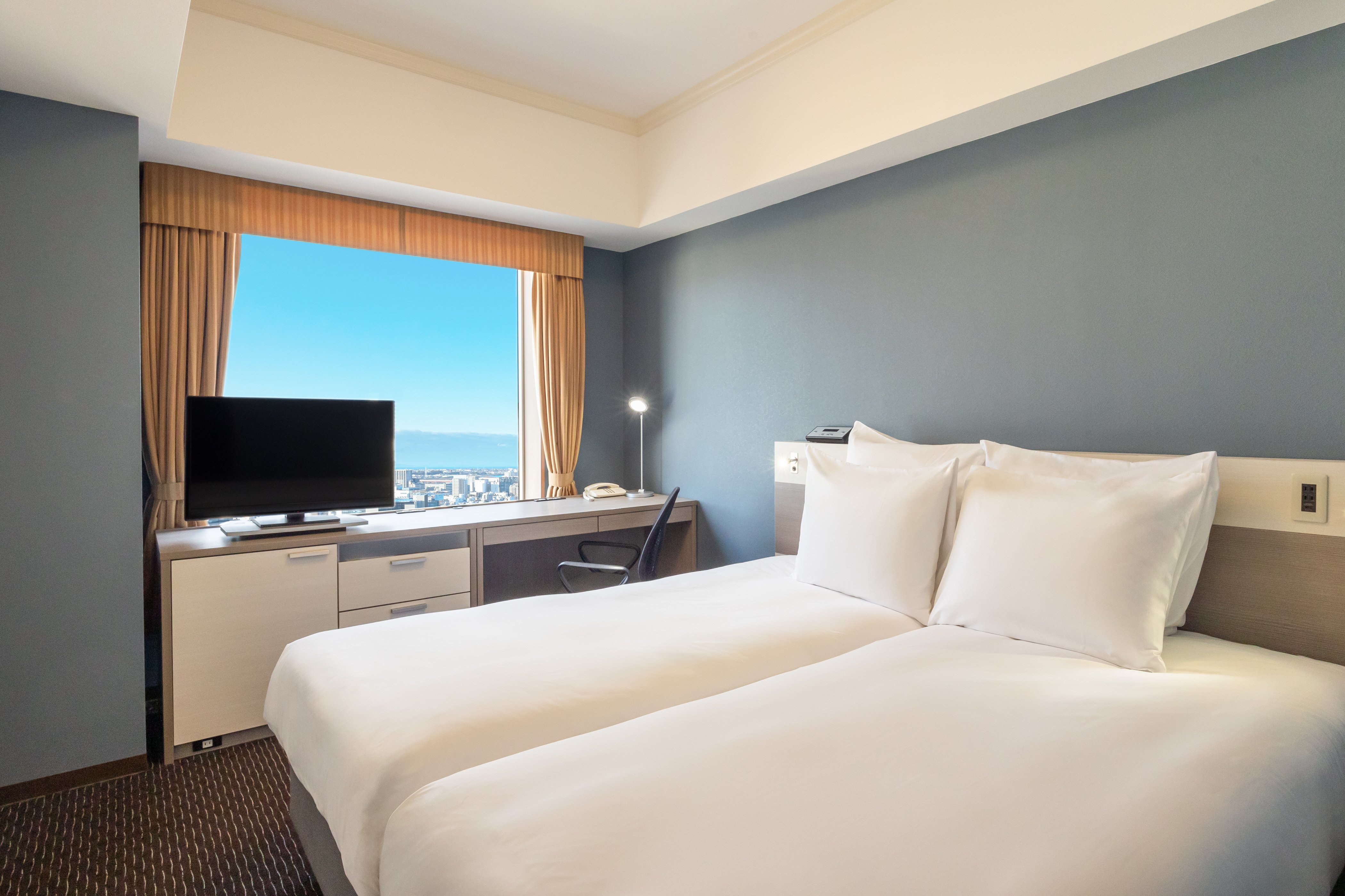 غرفة قياسية بسريرين منفصلين، Ana Crowne Plaza Hotel Toyama 2/4