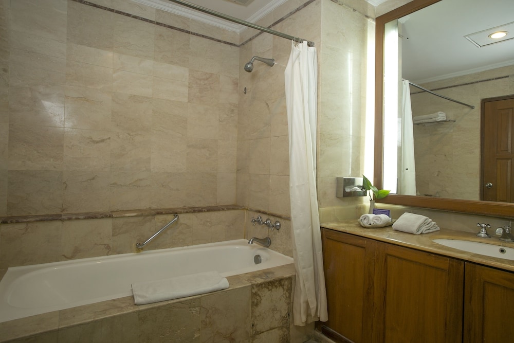 Parigata Resort Spa 26/71