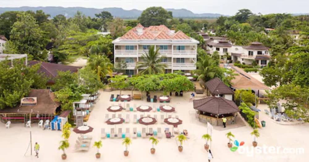 Sandy Haven Resort 6/48