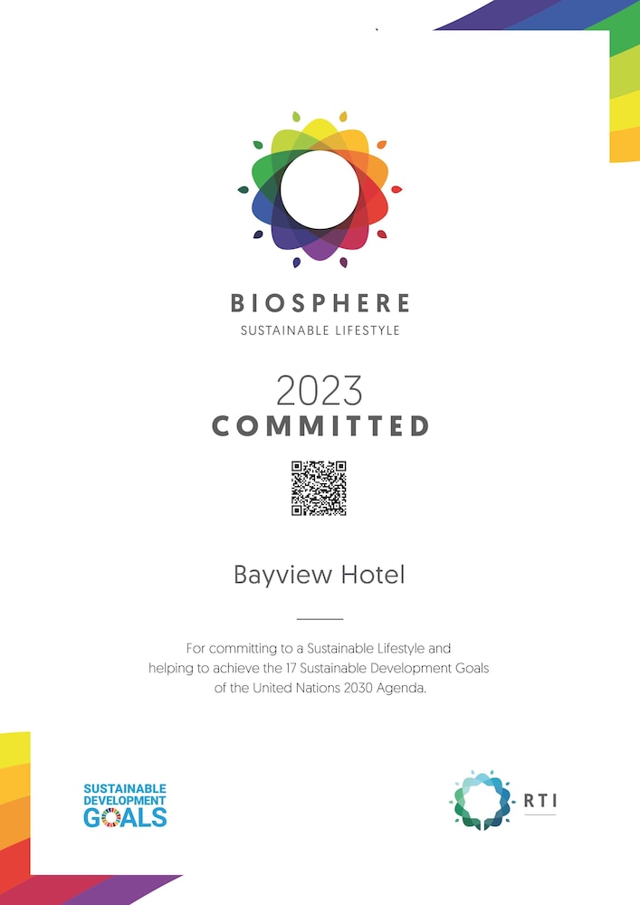 Bayview Hotel (ex Holiday Inn Express & Suites Comox Valley) 46/53