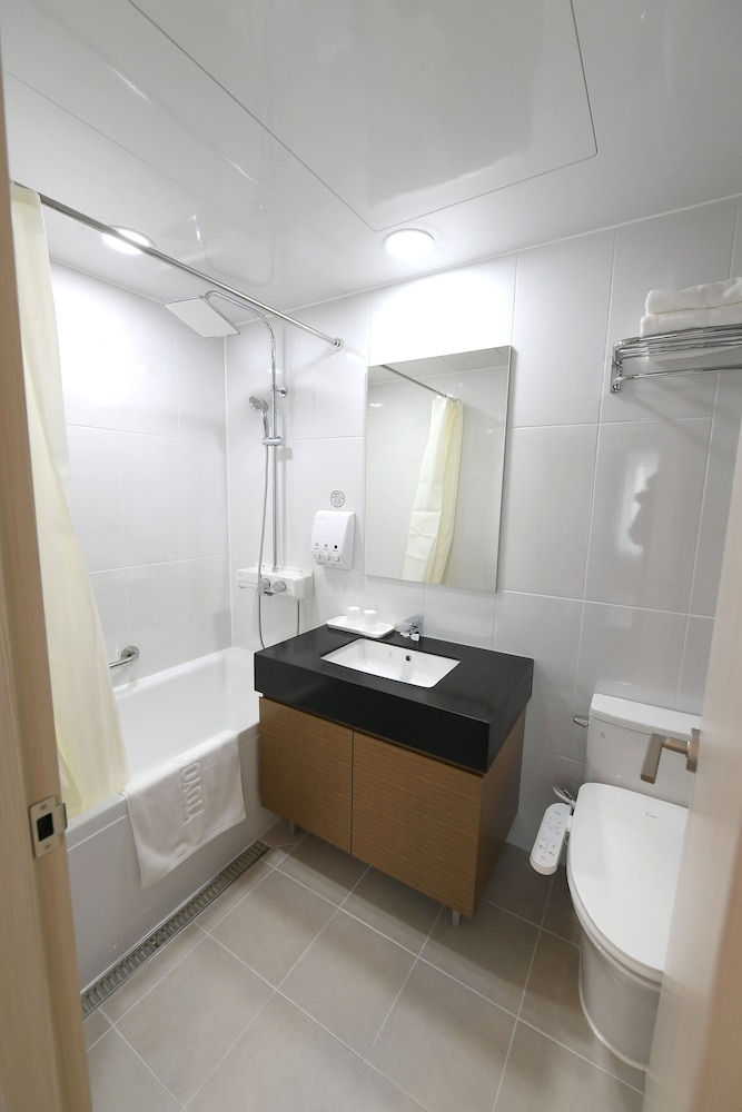 Toyoko Inn Changwon 31/31