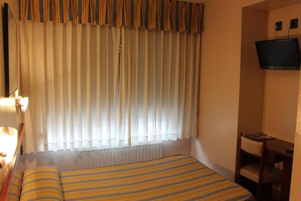 Hotel Valdes 28/33