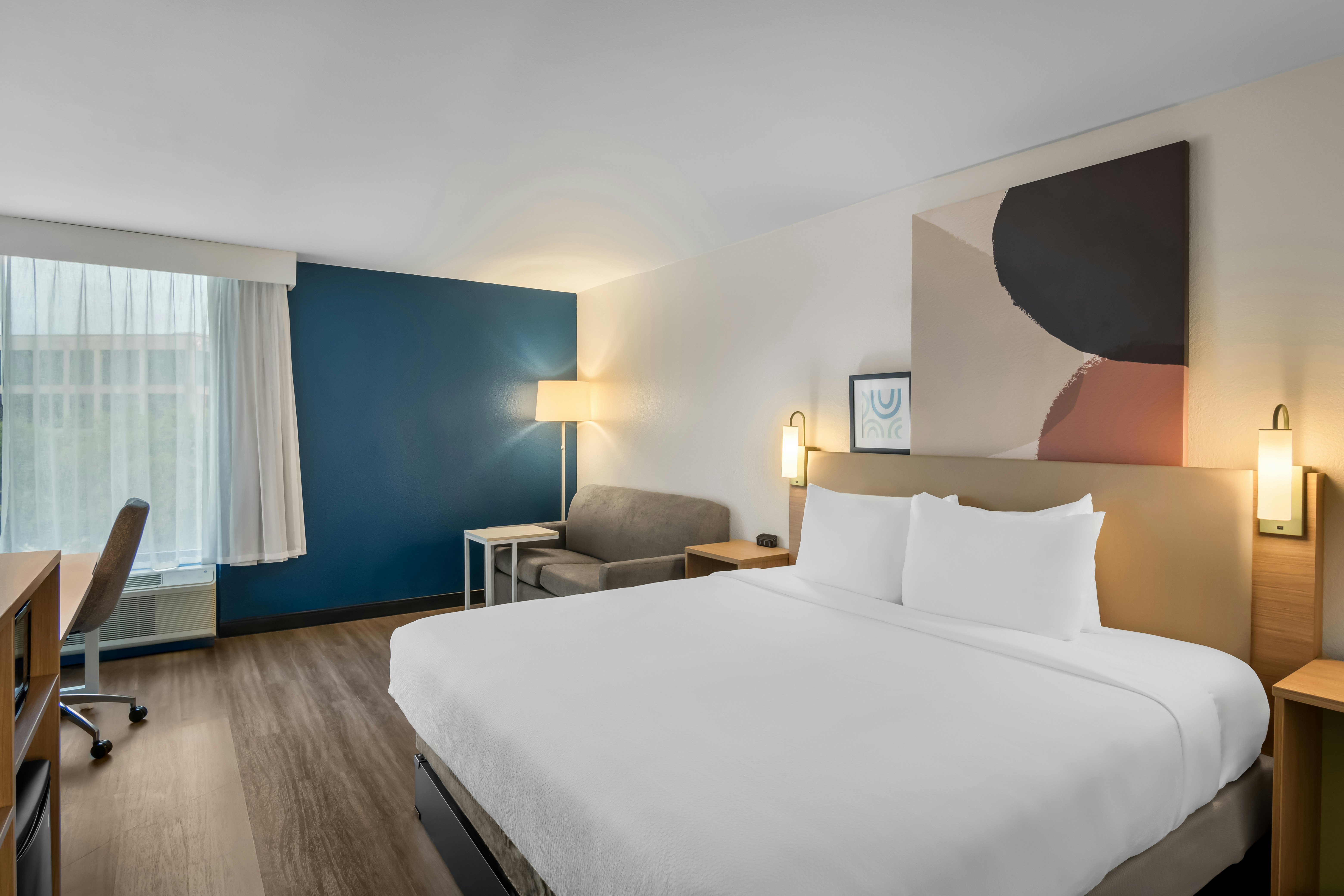 Room, King Bed, Sofa