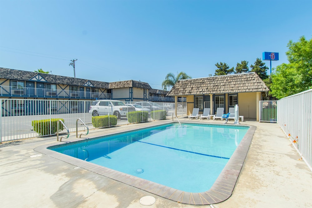 Motel6 Kingsburg, CA 35/47
