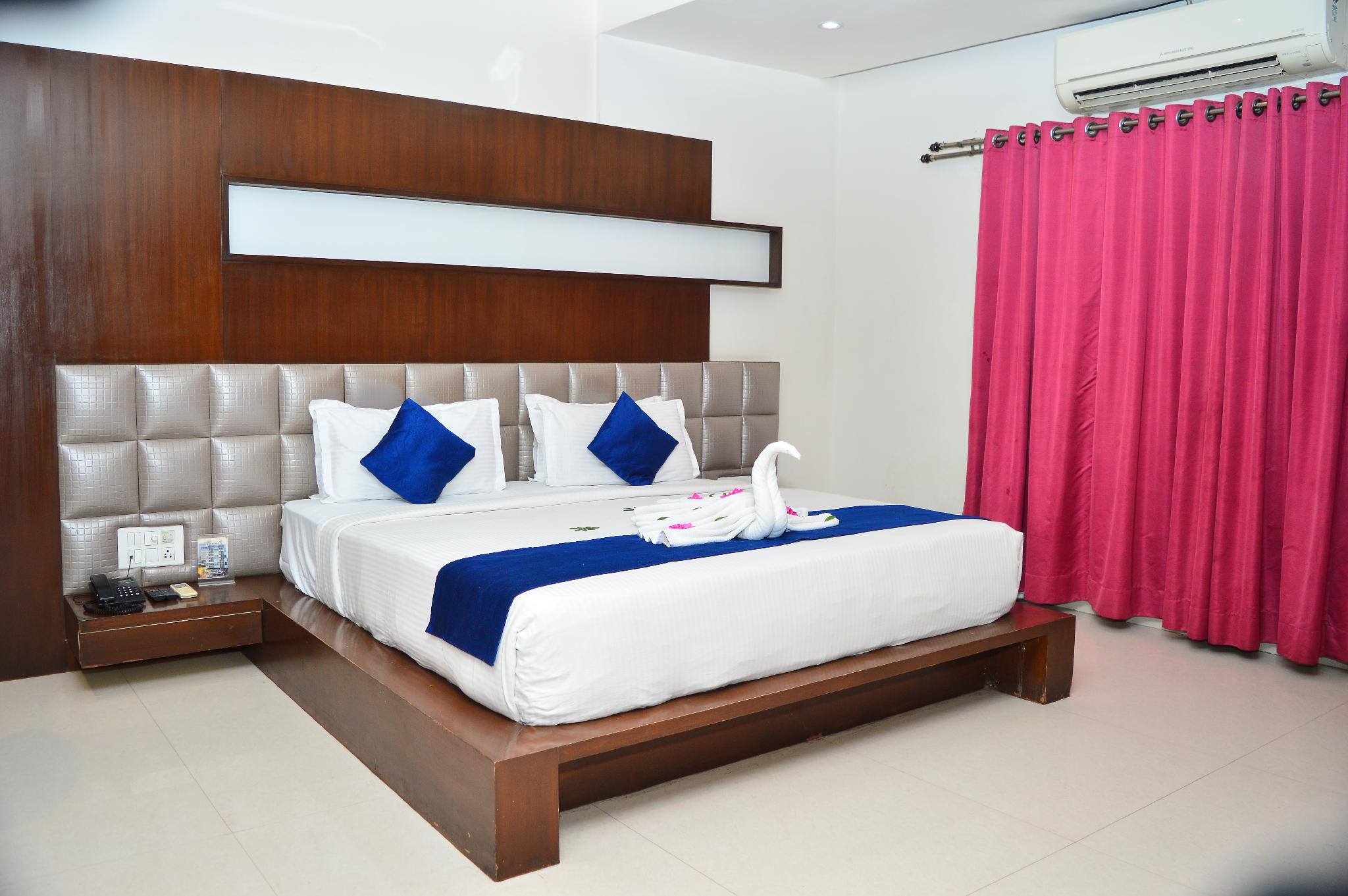 Super, Deluxe, King Bed