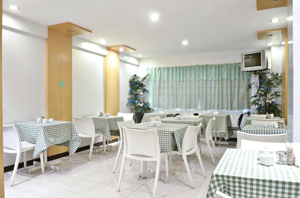 Jupiter Suites 42/50