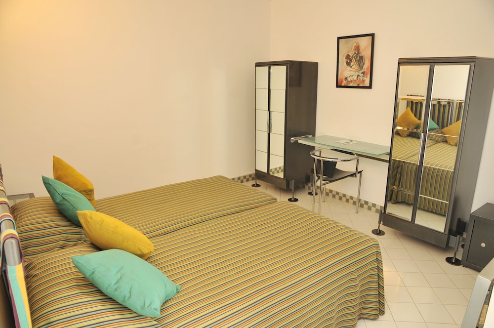 Appart Hotel Tagadirt 24/65
