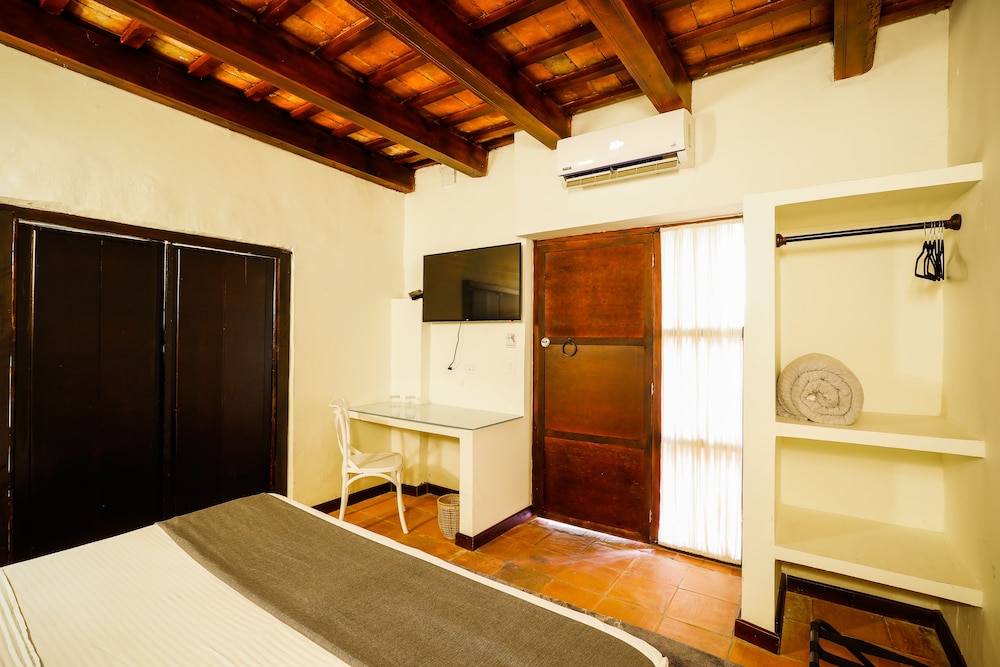 Casa Bugo 23/48