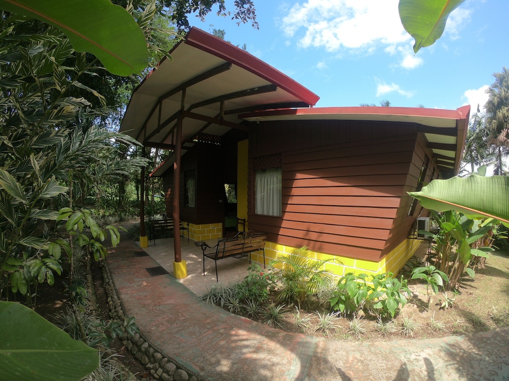 Cabinas Faro Arenal 6/50