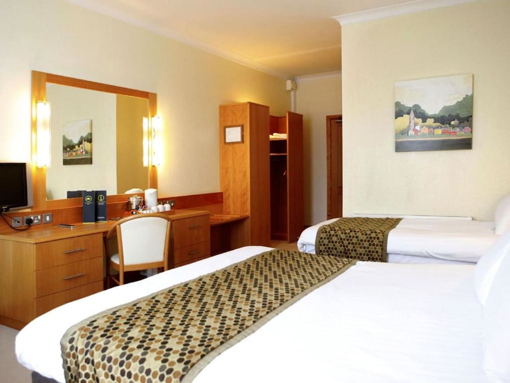 Great National Hotel Ballina 30/92