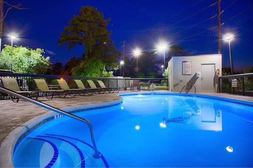 ベストウェスタン プラス マートル ビーチ ホテル(Best Western Plus Myrtle Beach @ Intracoastal) 写真1