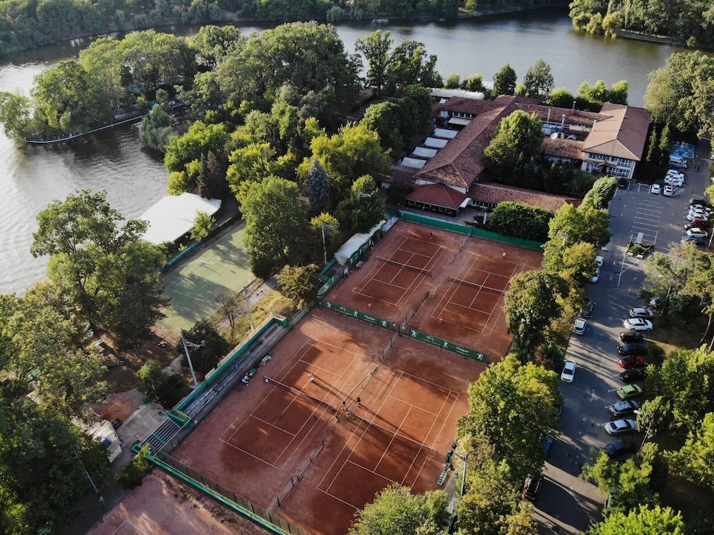 Herastrau Hotel 23/47