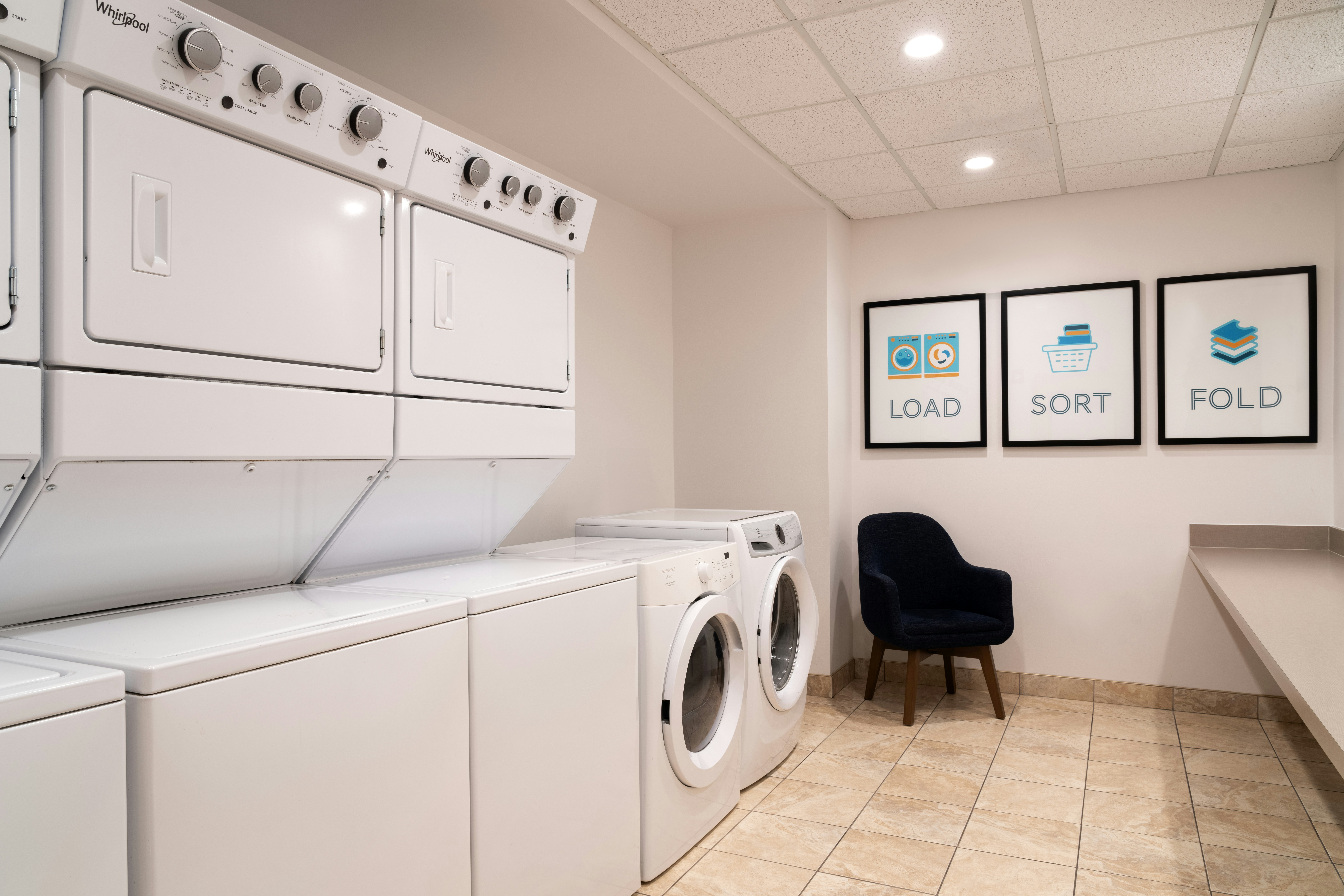 Staybridge Suites Akron-Stow-Cuyahoga Falls 8/65