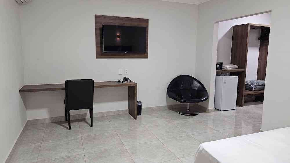 Firenze Hotel 36/50