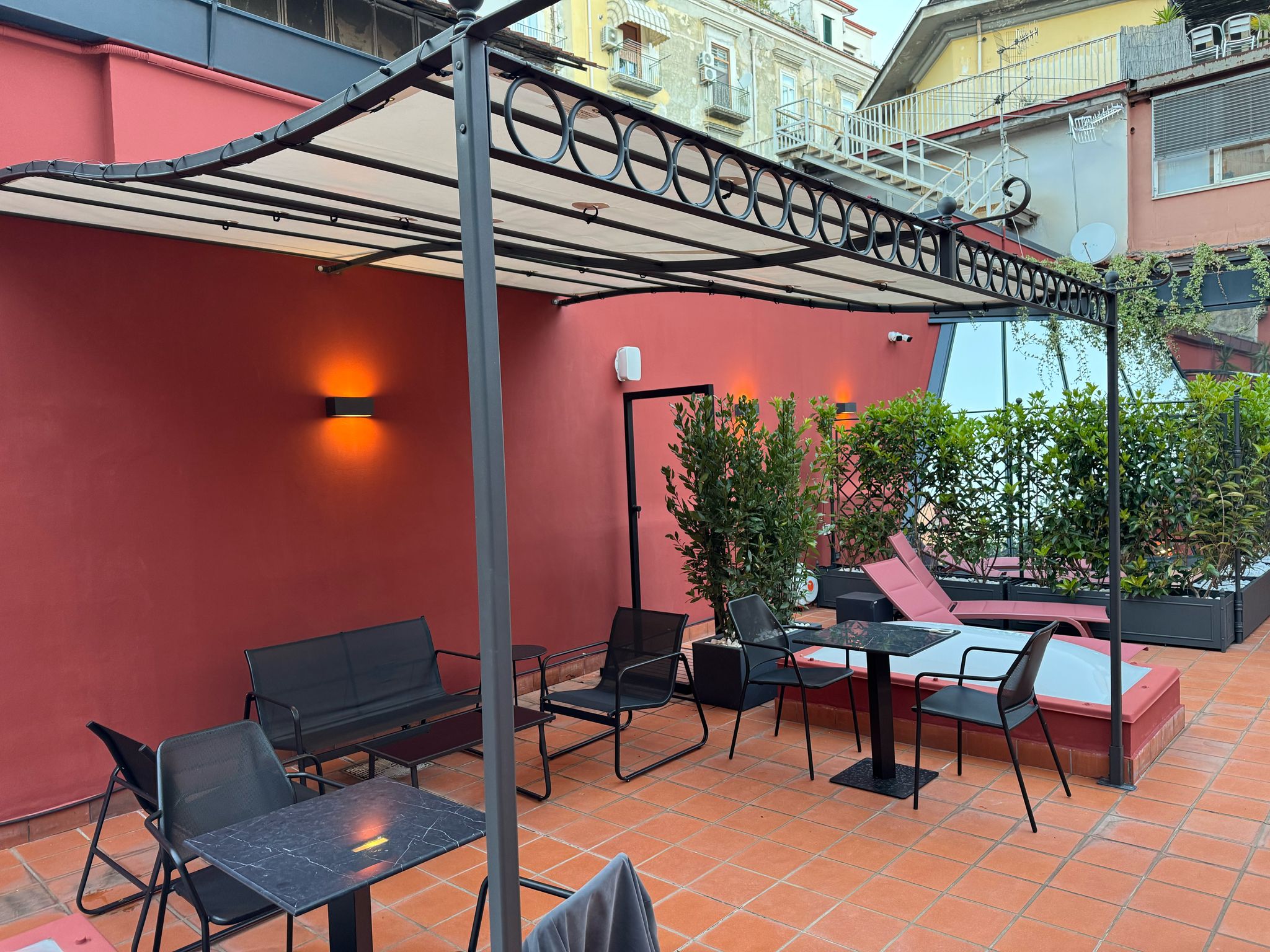 Green, Urban, Superior, Terrace