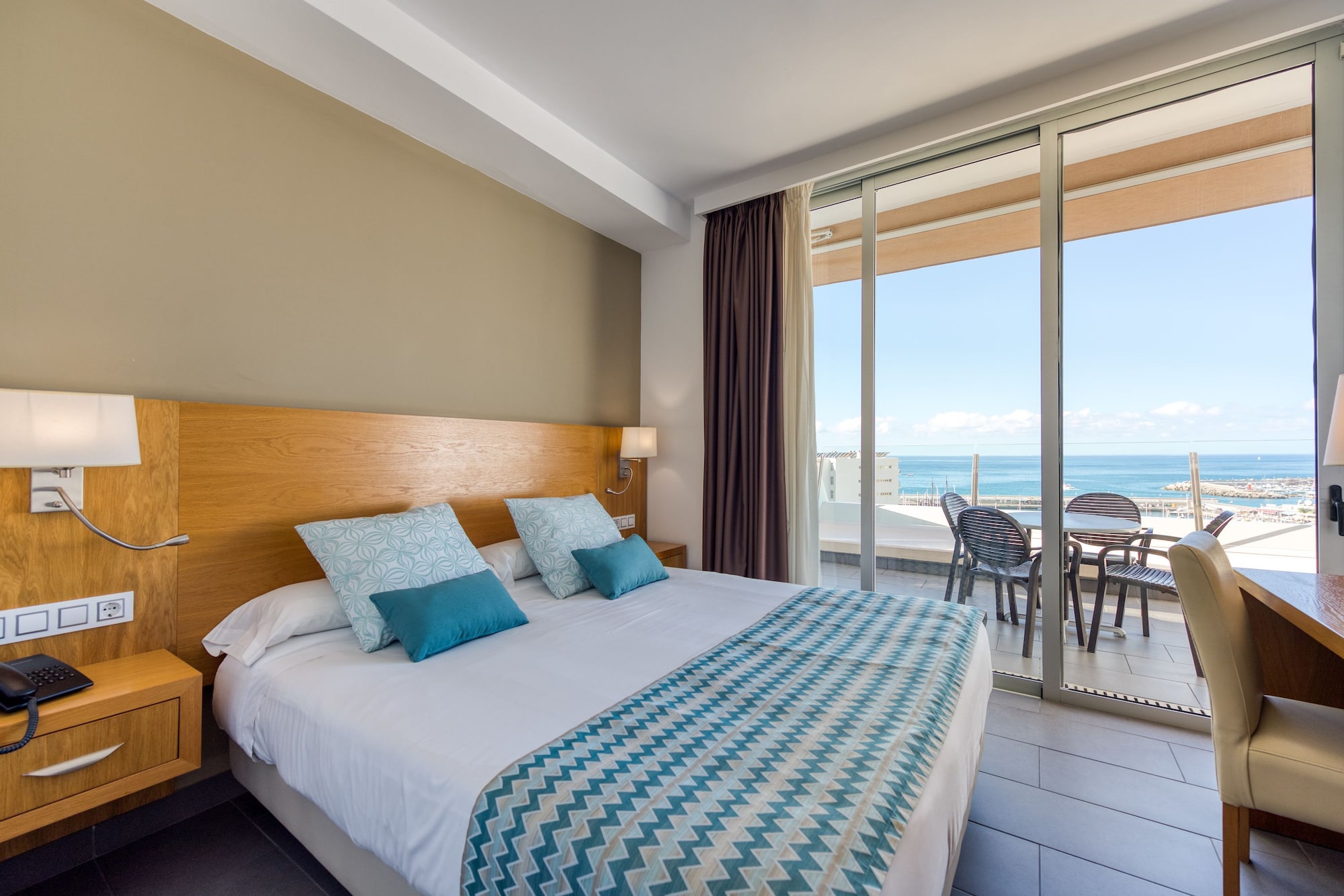 1 BEDROOM, APARTMENT