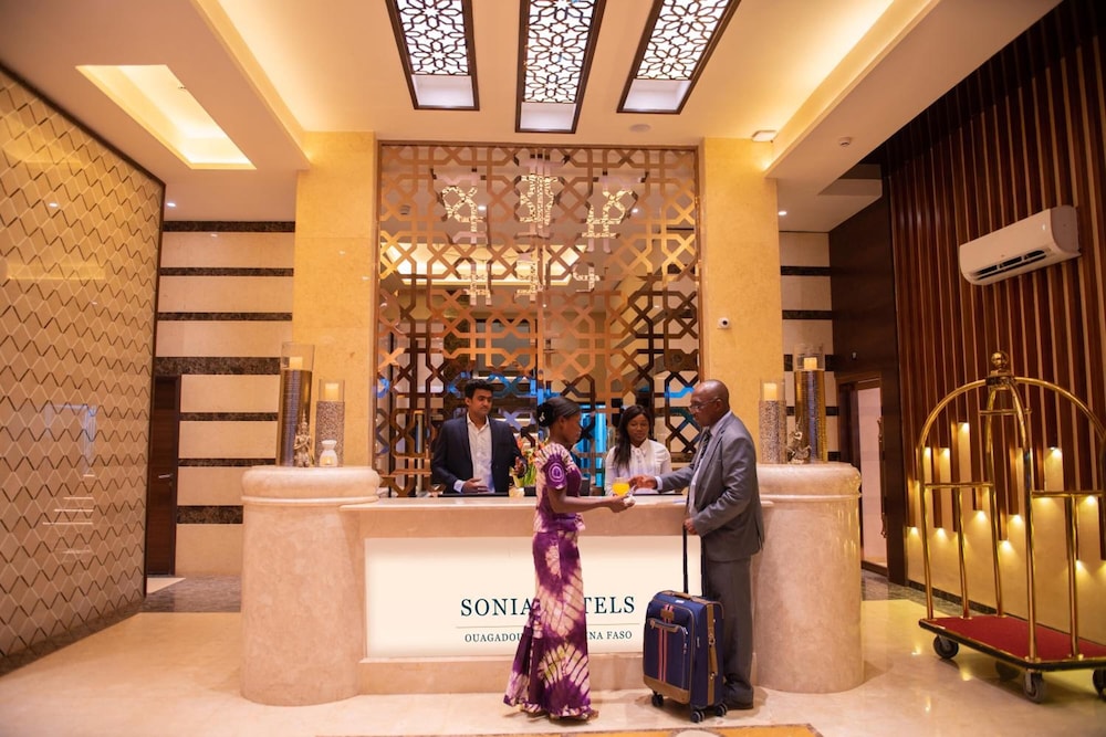 Sonia Hotel 5/32