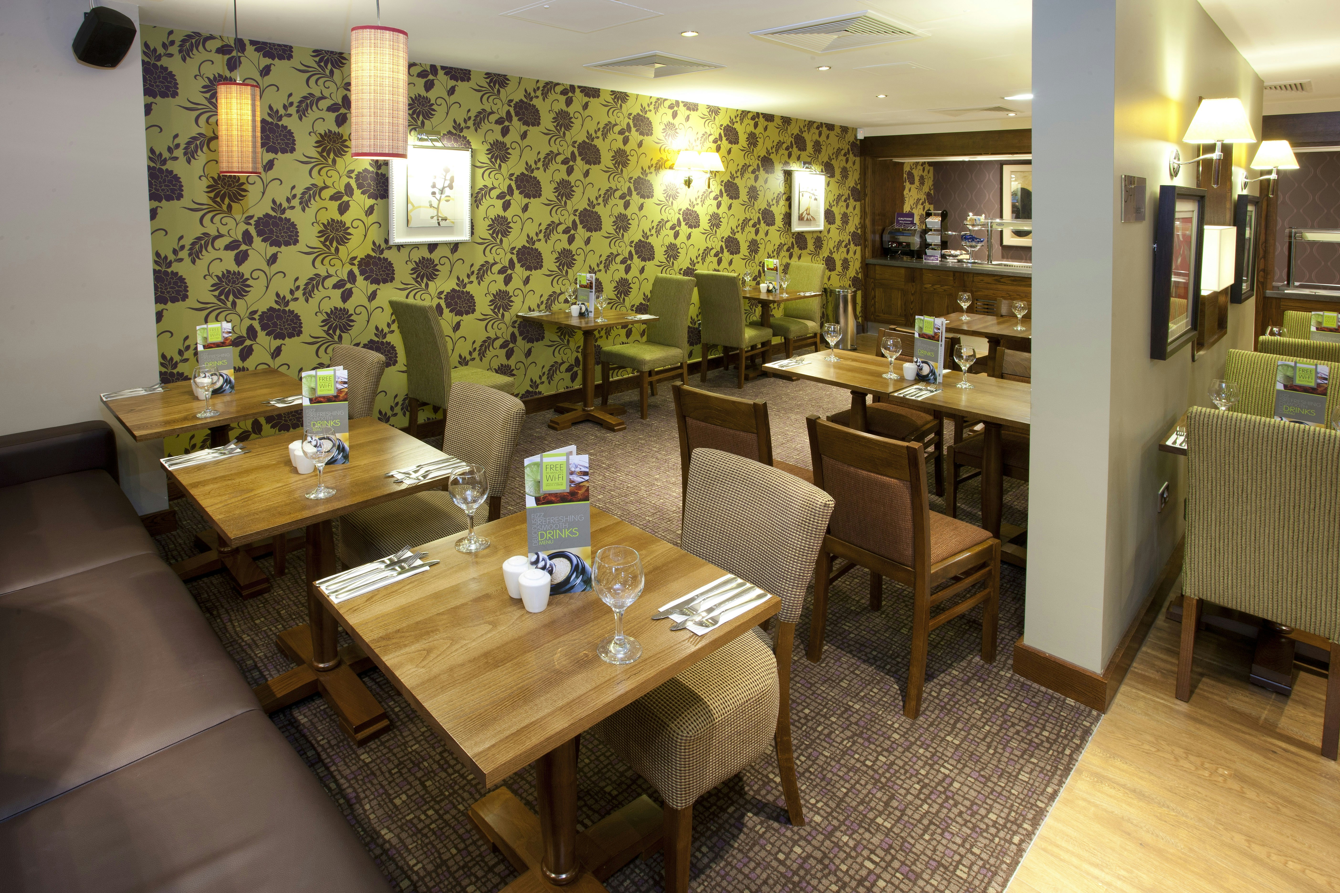 Premier Inn Inverness Centre (River Ness) 30/41
