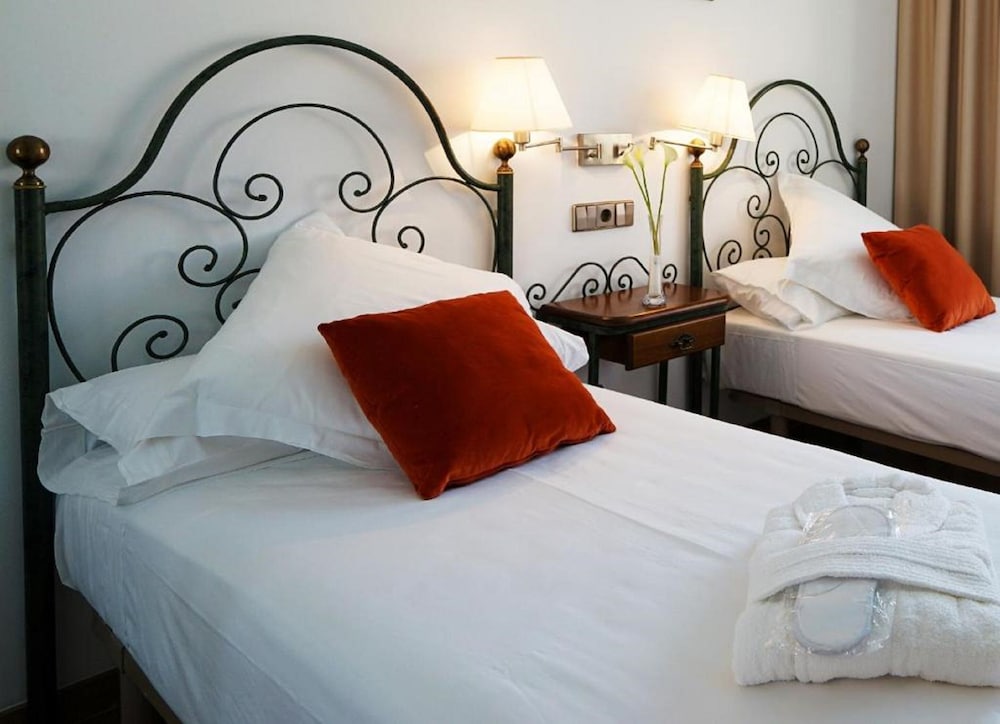 Port Sitges Resort Hotel 28/70