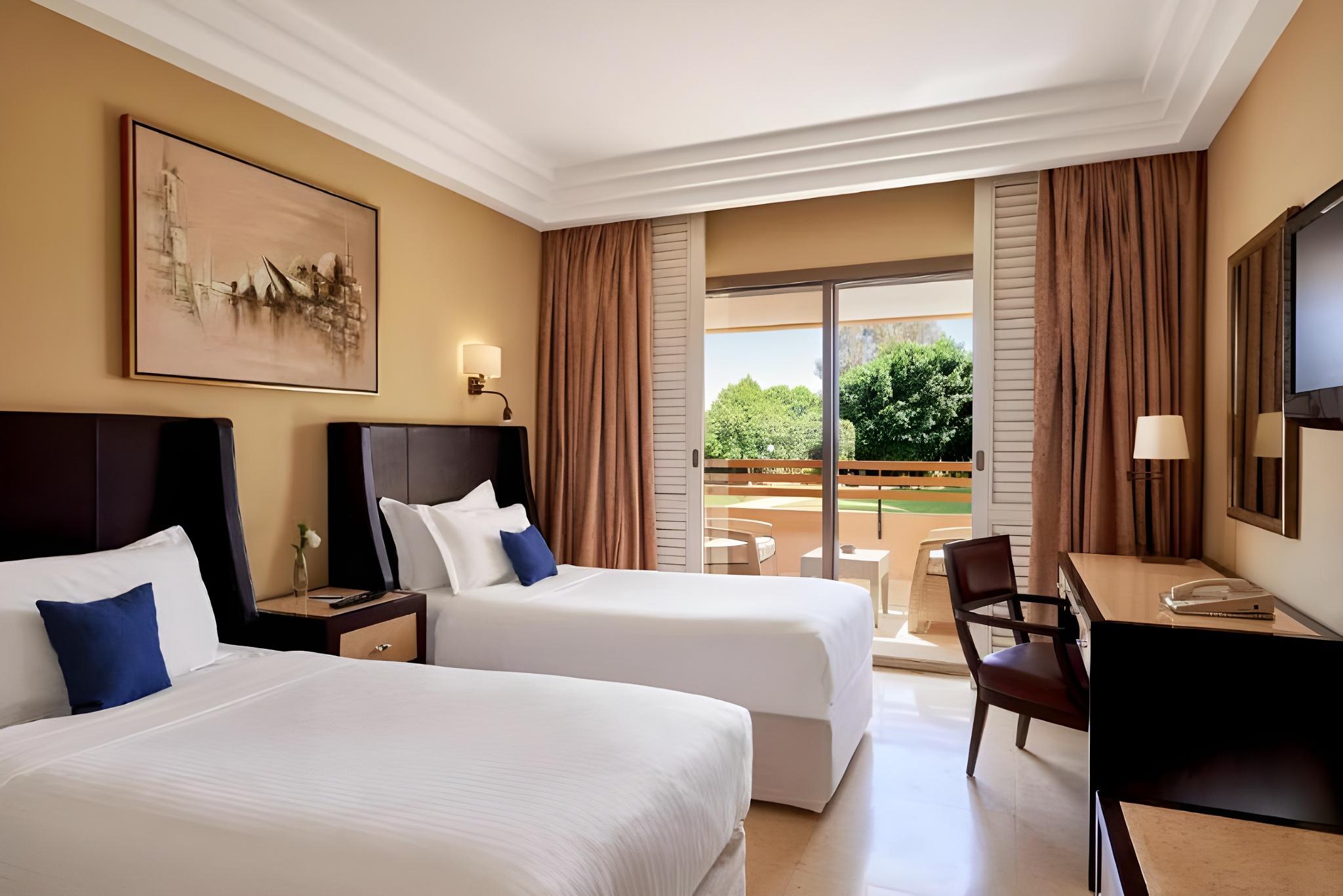 CLASSIC CITY VIEW ROOM
