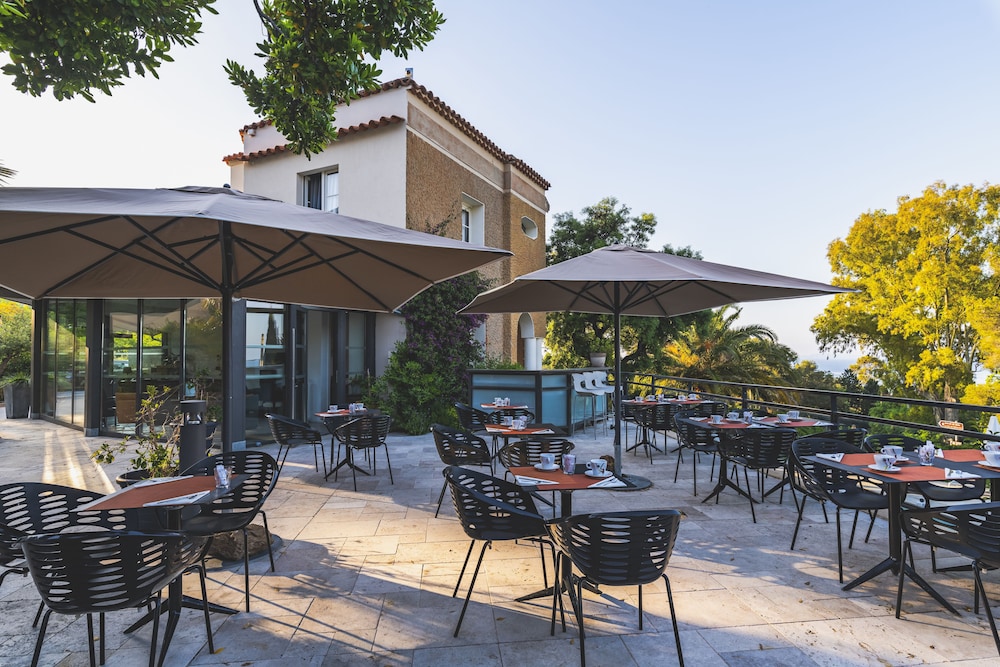 Les Terrasses Du Bailli 27/50