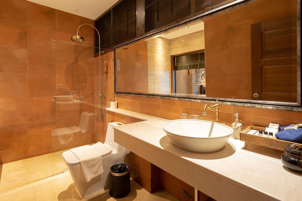 Phor Liang Meun Terracotta Arts Hotel 48/50