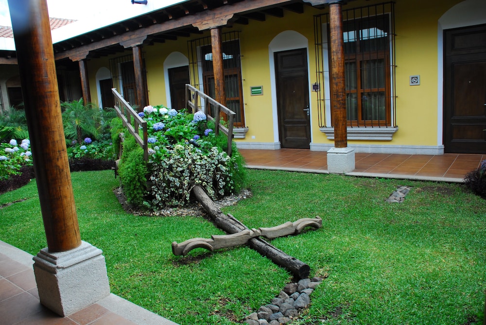 Camino Real Antigua 68/81