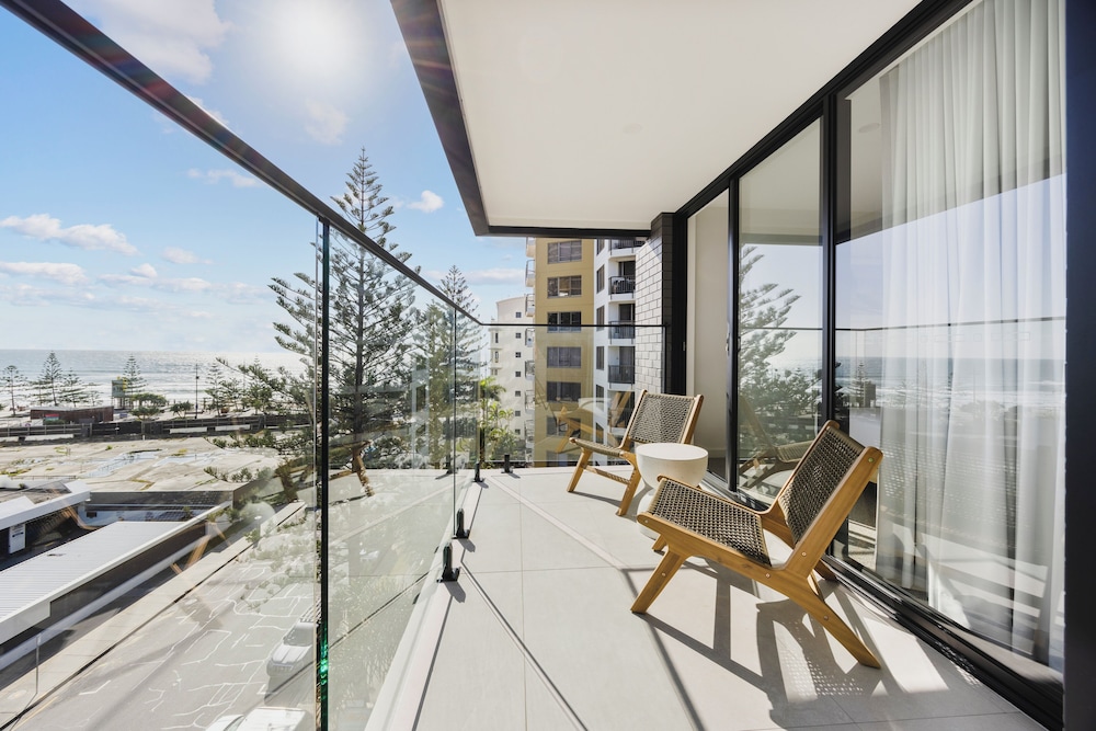 The Shores Surfers Paradise Apartments 22/50