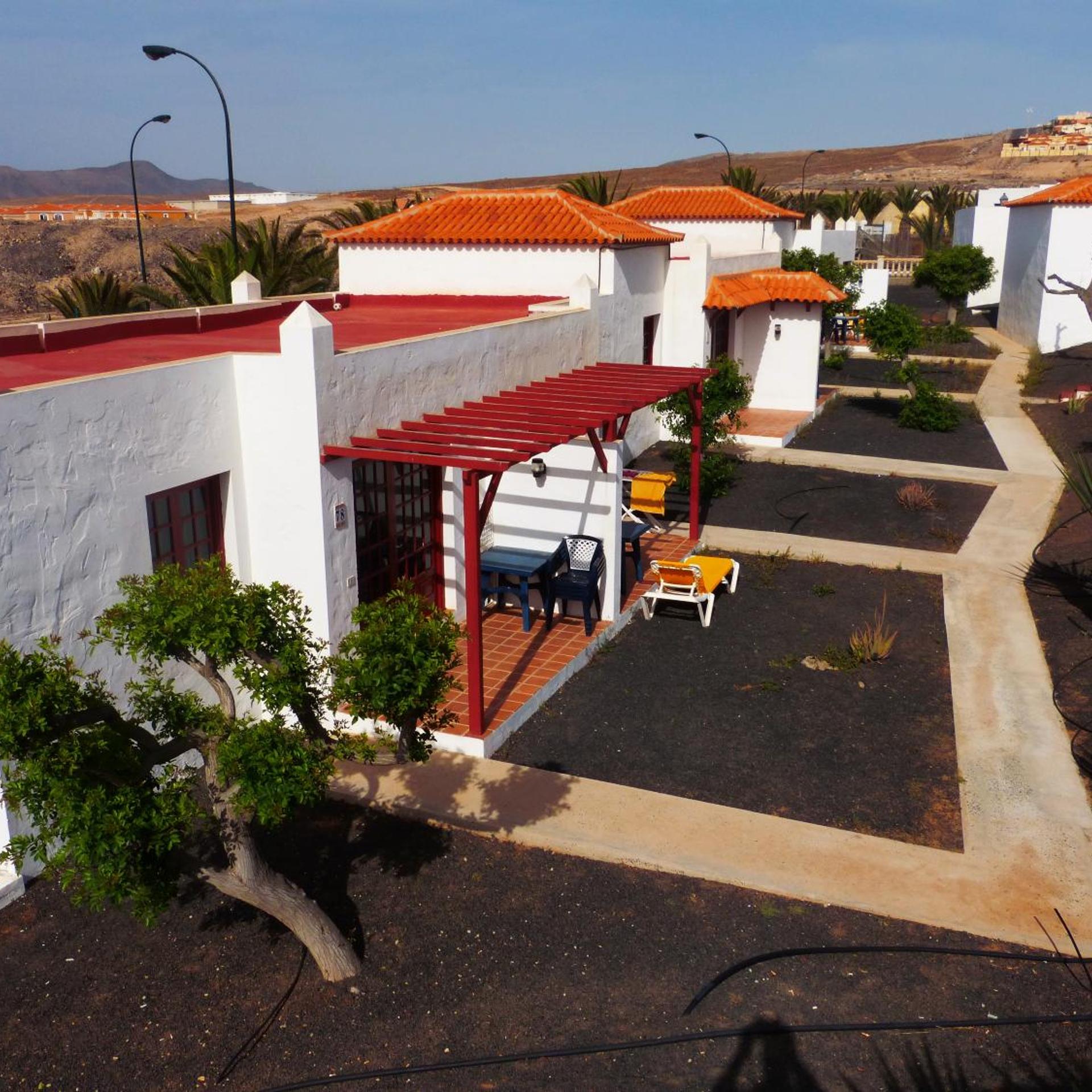 Castillo Beach Bungalows 50/60