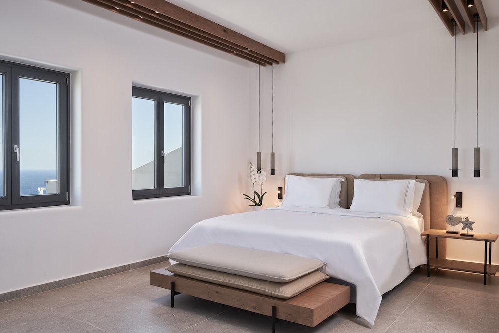 SantAnna Luxury Suites 7/37