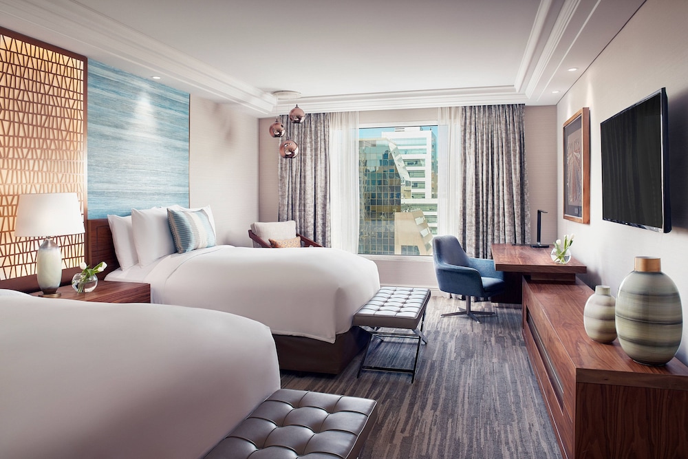 Ritz Carlton Santiago 12/43