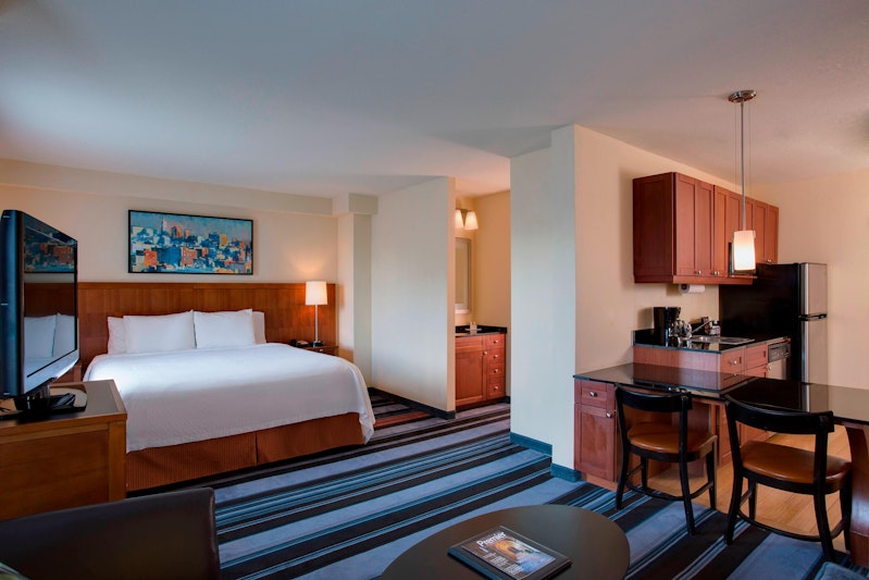 Residence Inn New York Manhattan Times Square 10/32